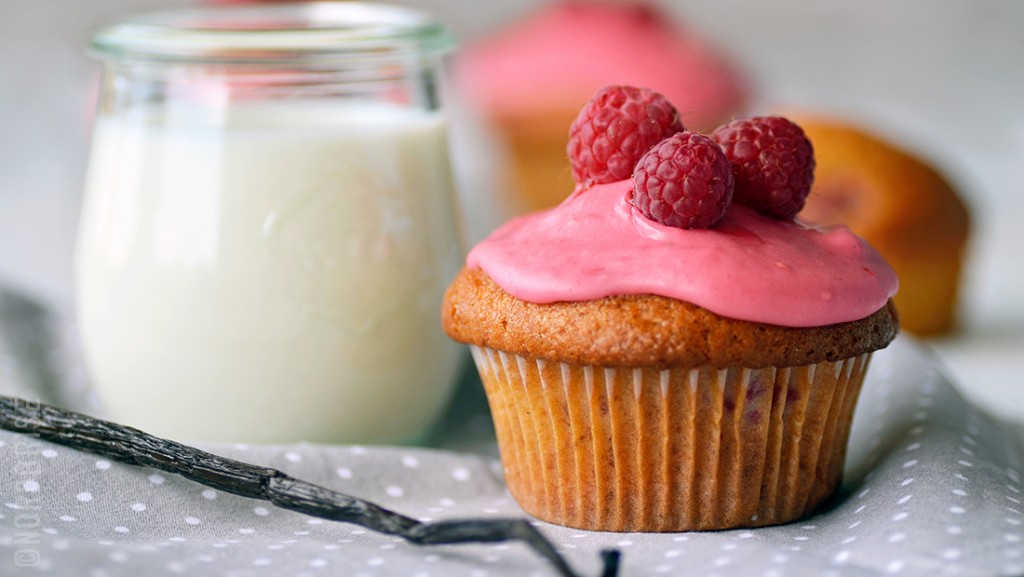 Süße Himbeer-Vanille-Muffins - nordbrise | Foodblog &amp; Foodfotografie