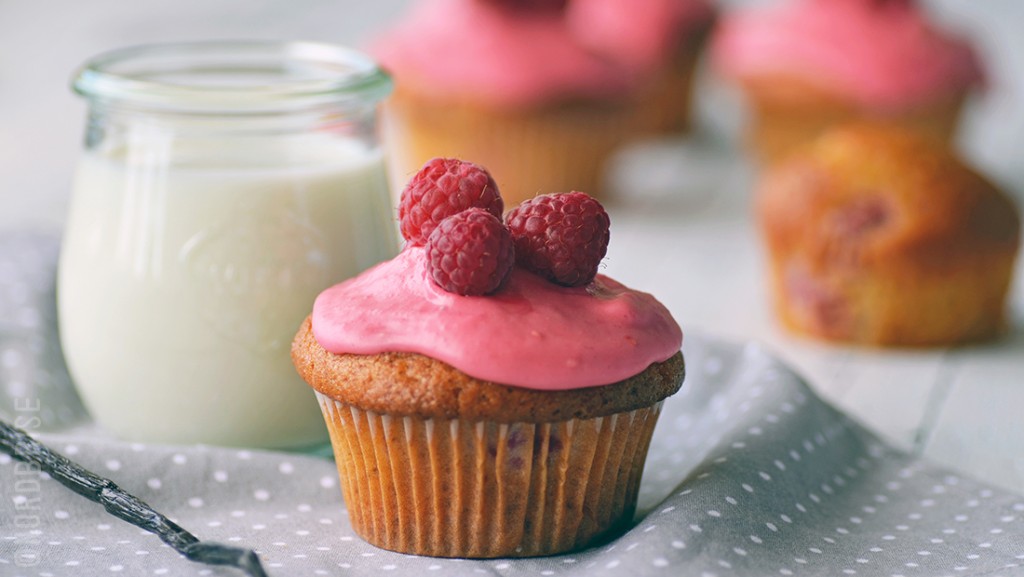 Süße Himbeer-Vanille-Muffins - nordbrise | Foodblog &amp; Foodfotografie