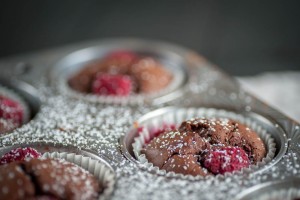 Chocolate Muffins with Raspberries by Eve | nordbrise.net (Schokoladen Himbeer Muffins)