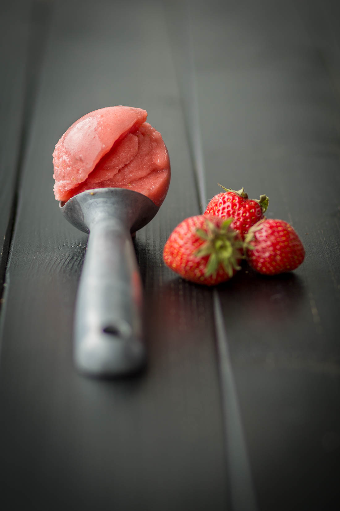 Creamy Sorbet with Strawberries and Watermelon | Cremiges Sorbet mit Erdbeeren und Wassermelone