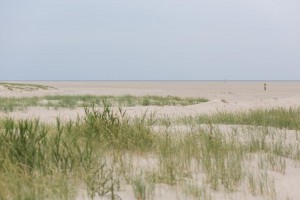 Impressionen der Nordsee in St. Peter Ording am Strand | Fotografie by nordbrise.net | weißer Sandstrand zwischen Dünen